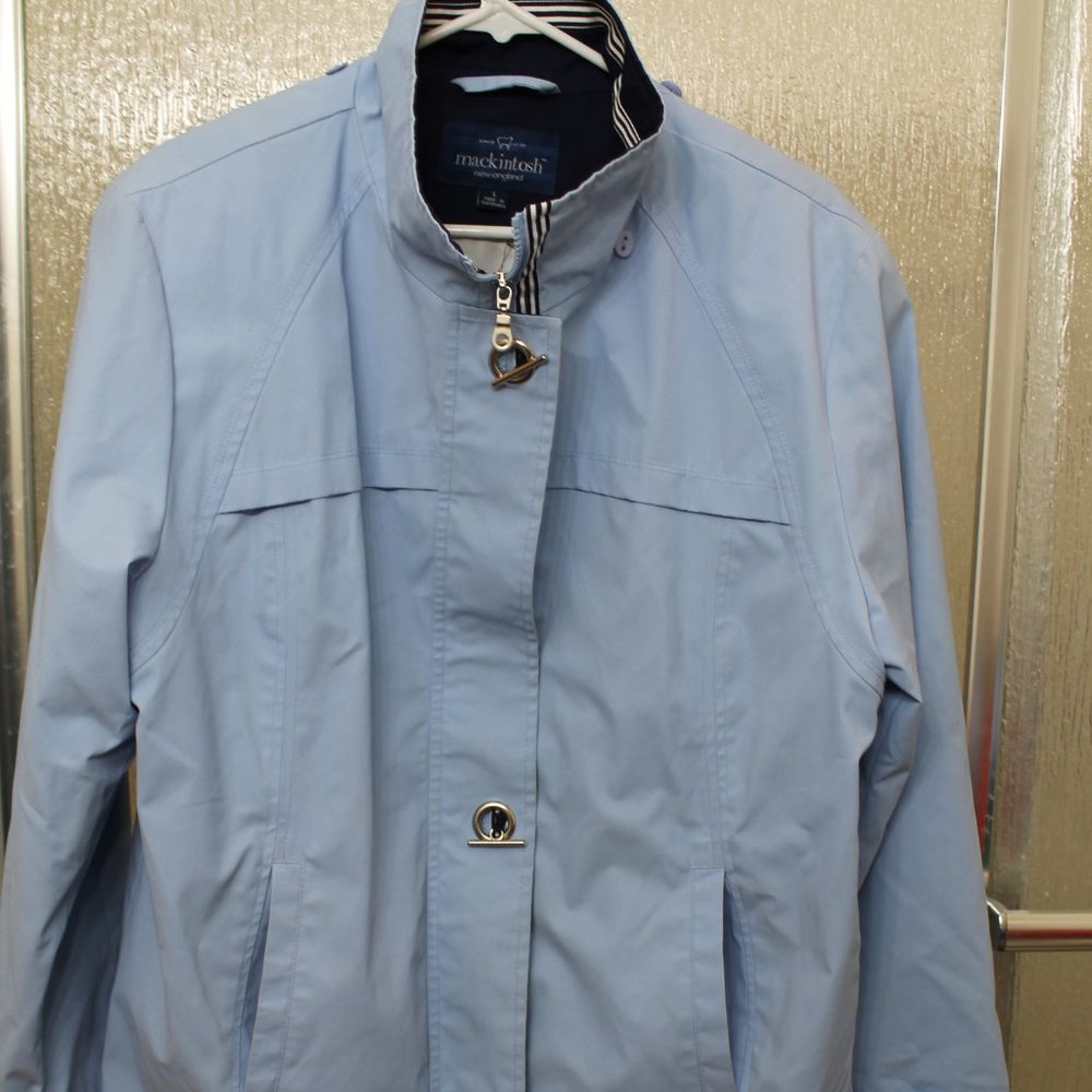 Mackintosh Jacket with removable hood